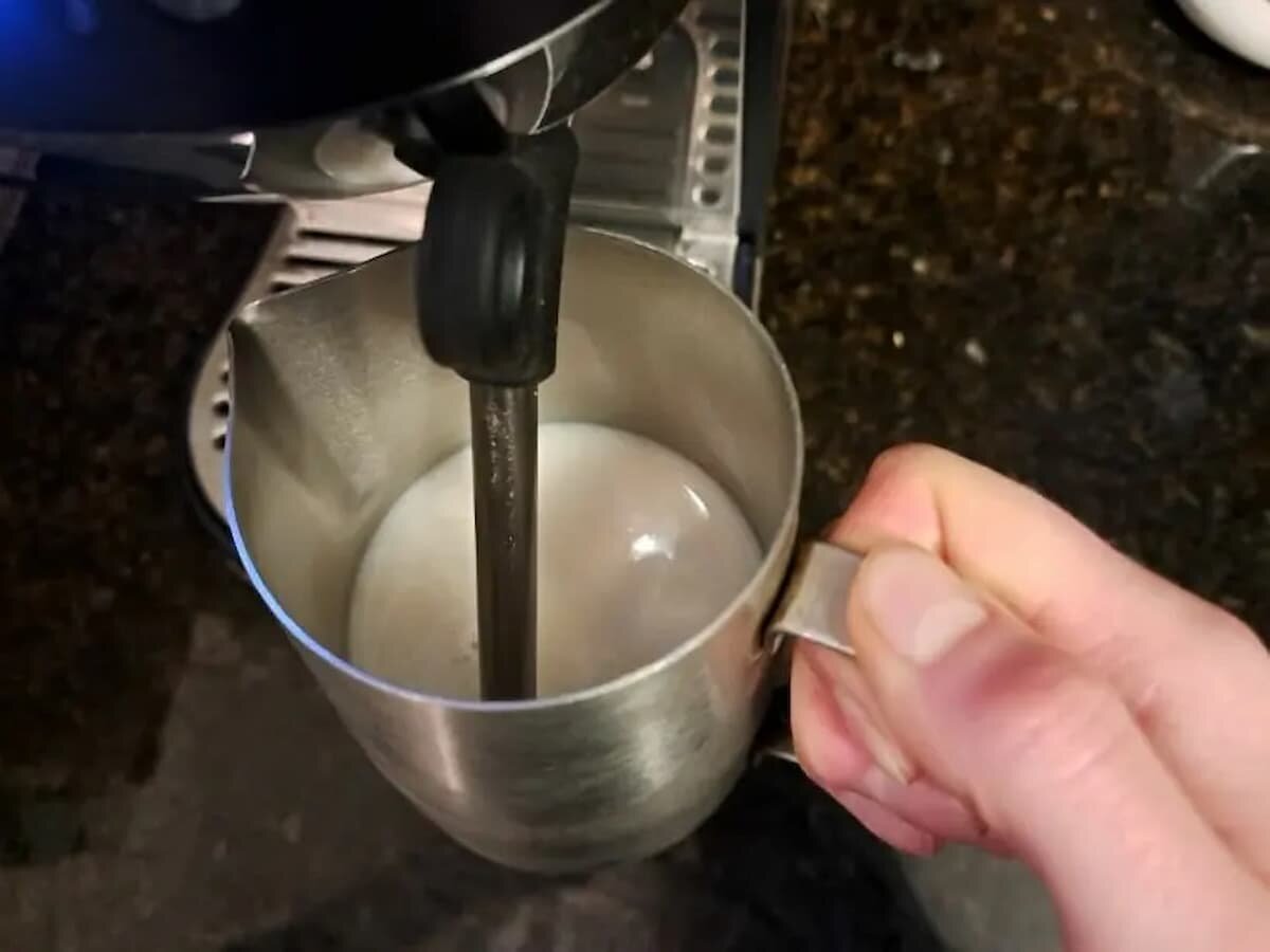Cómo Hacer Espuma De Leche En Casa Con O Sin Vara De Vapor