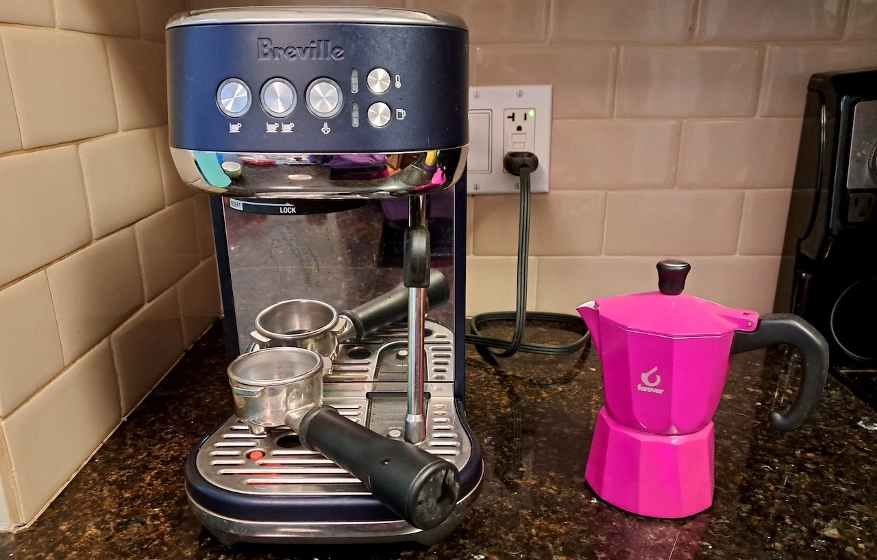 Moka Pot vs Espresso Machine: Can You Really Compare Them?
