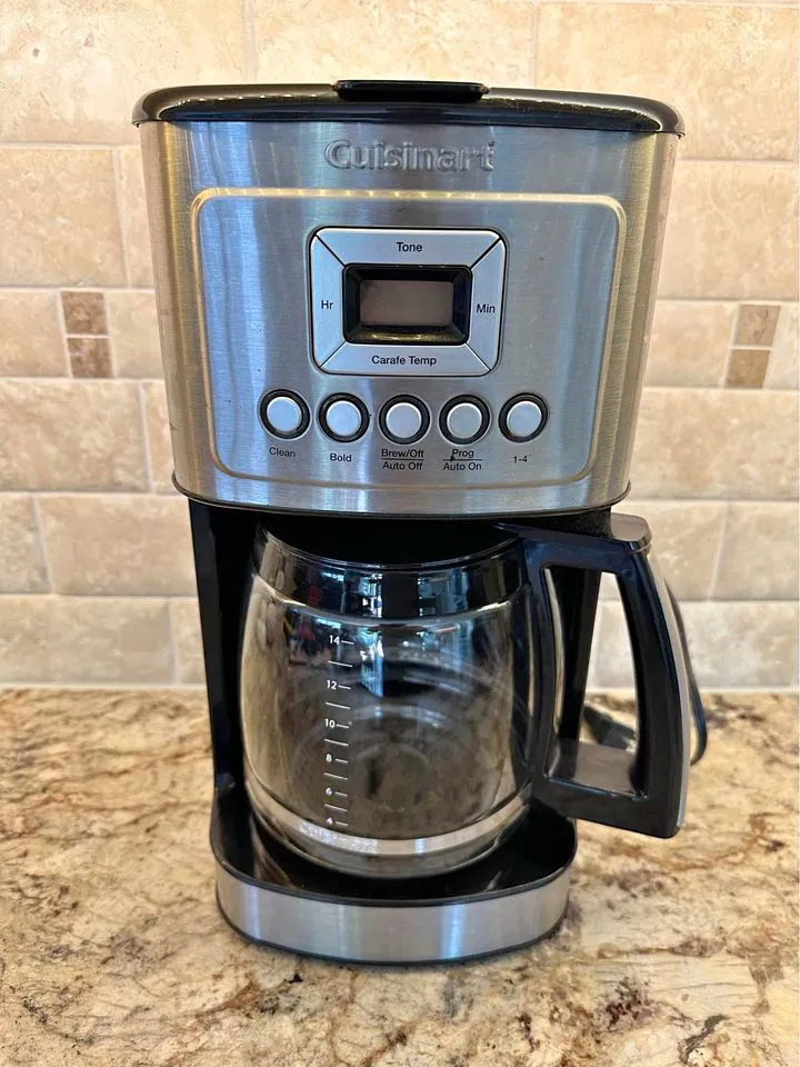 Cafetera Cuisinart DC-3200 en cocina