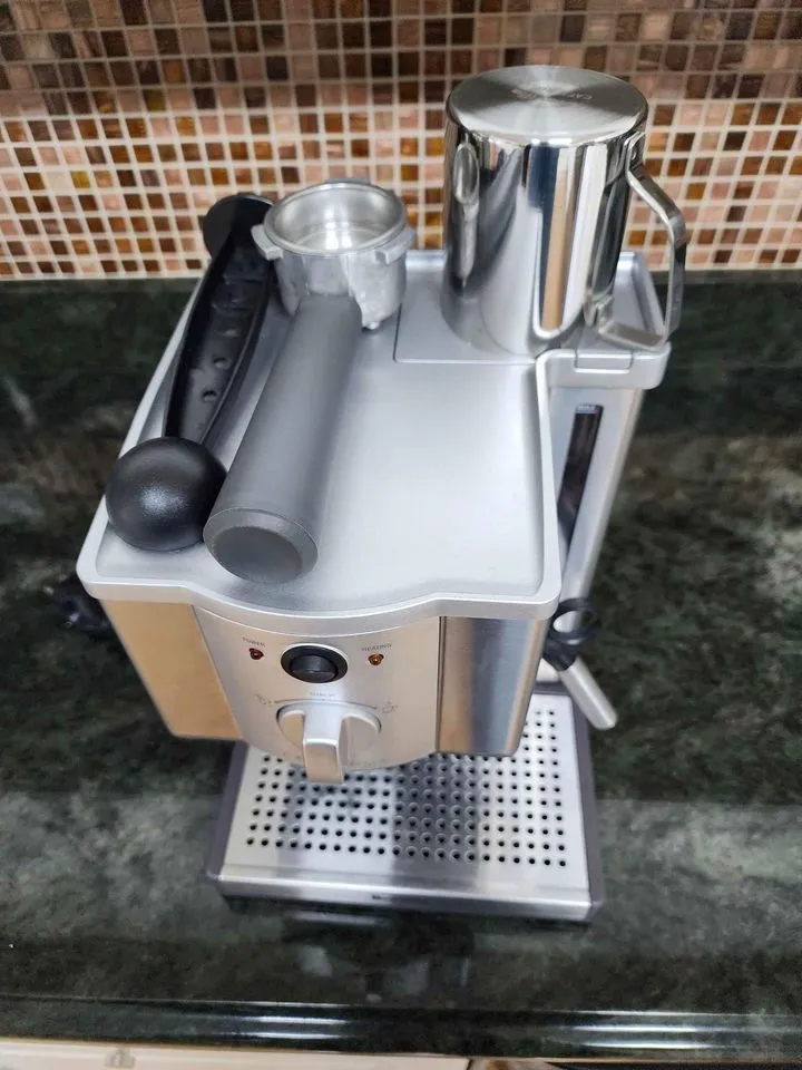 Top view of the Breville Cafe Roma