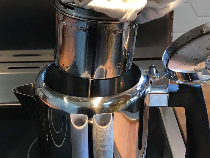 how to remove used grounds from coffee percolator