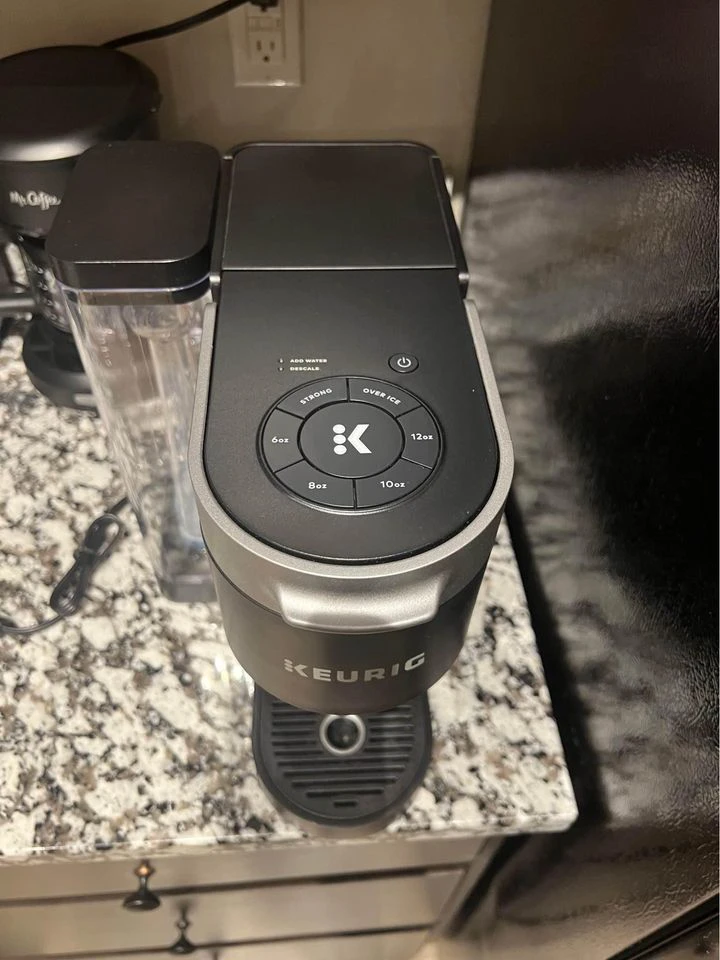 Overhead view of the Keurig K Supreme