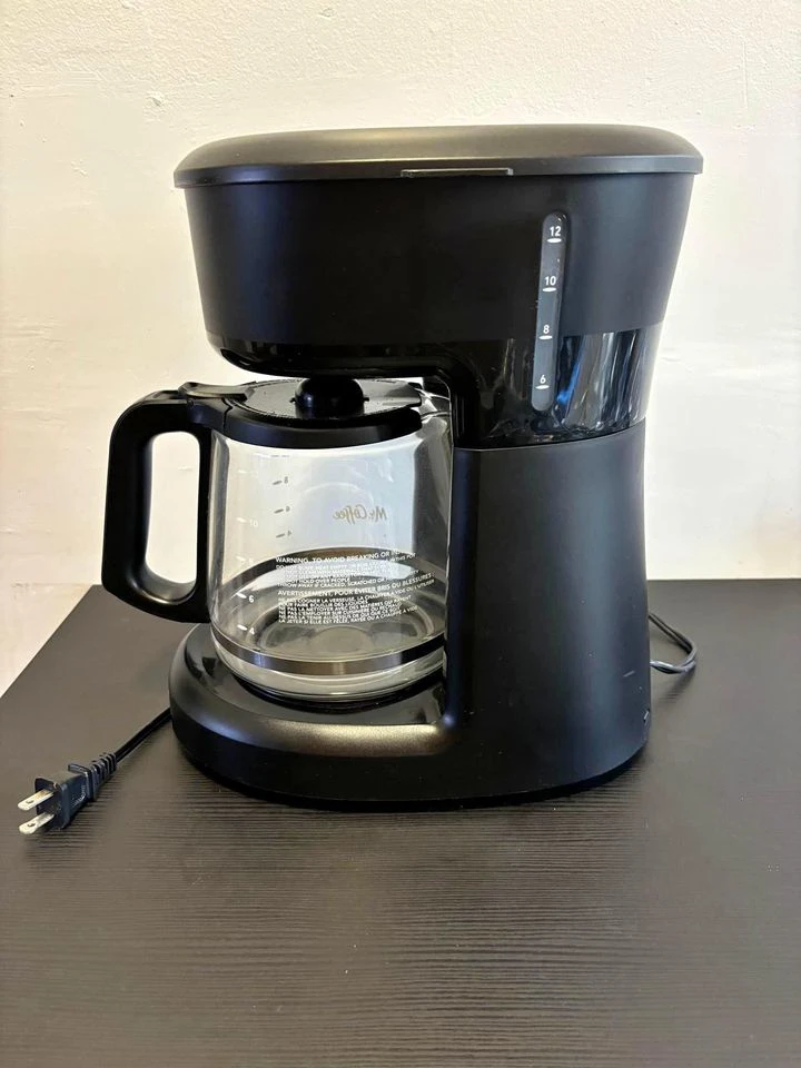 Side view of the Mr Coffee 12 Cup coffee maker on table