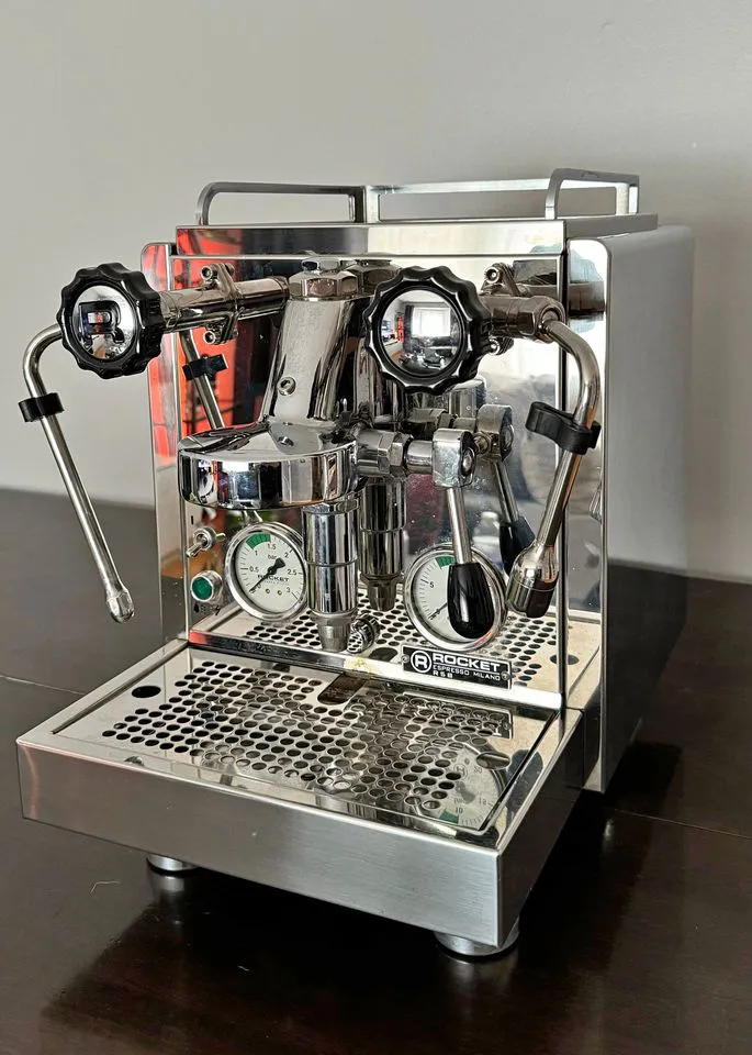 Rocket R58 on counter three quarter view