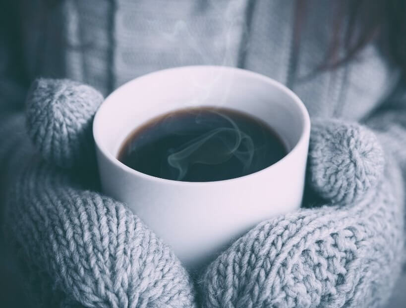 Best Coffee Mug Warmers Of 2026: Our Expert Weighs In