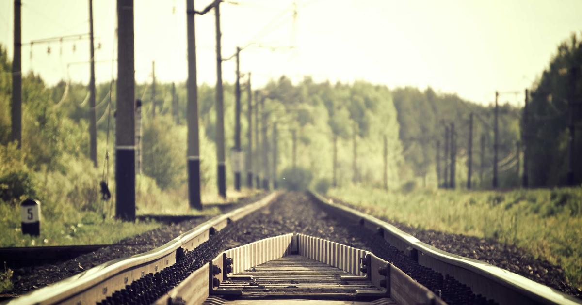 Read more about the article Top 10 Coffee Grinder Mistakes and How to Avoid Them